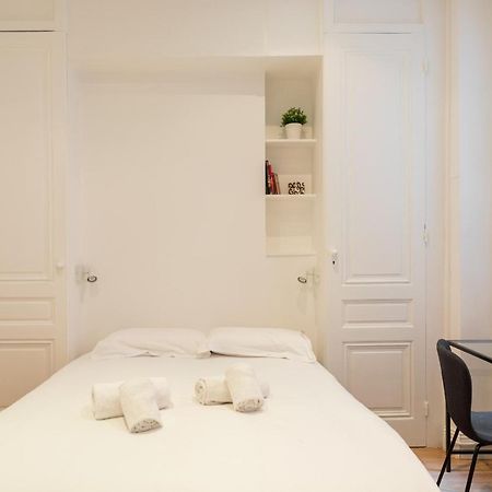 Ferienwohnung Dify Castries Quartier Ainay Lyon Exterior foto